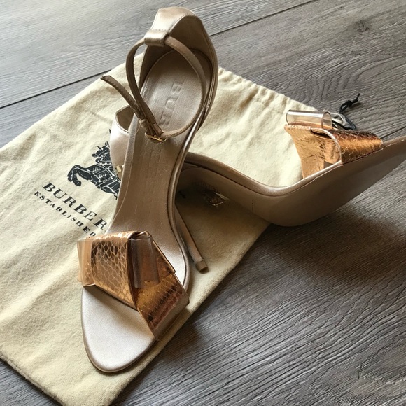 AUTHENTIC BURBERRY PRORSUM PYTHON BOW - Picture 3 of 3